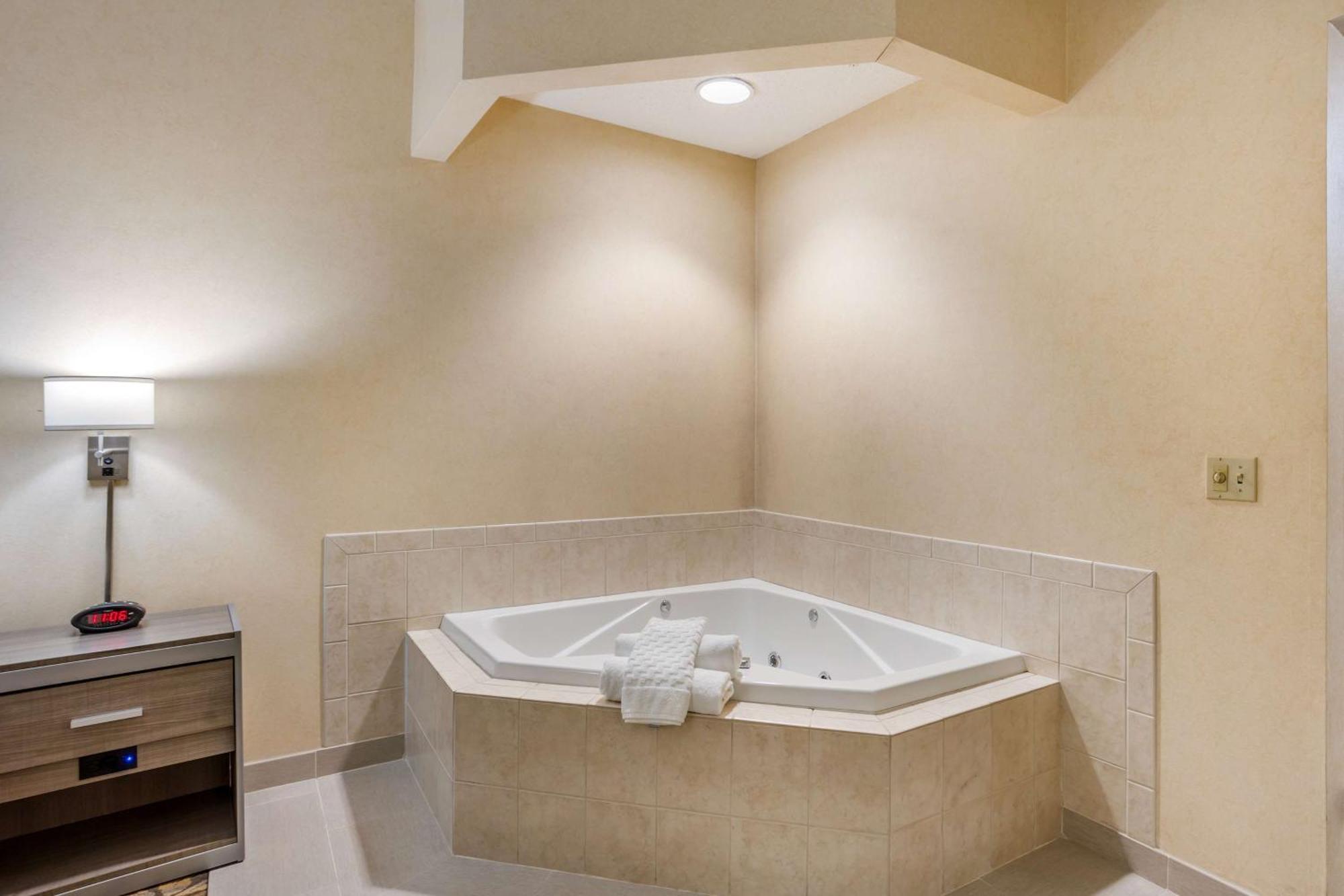 Best Western Danville Inn מראה חיצוני תמונה