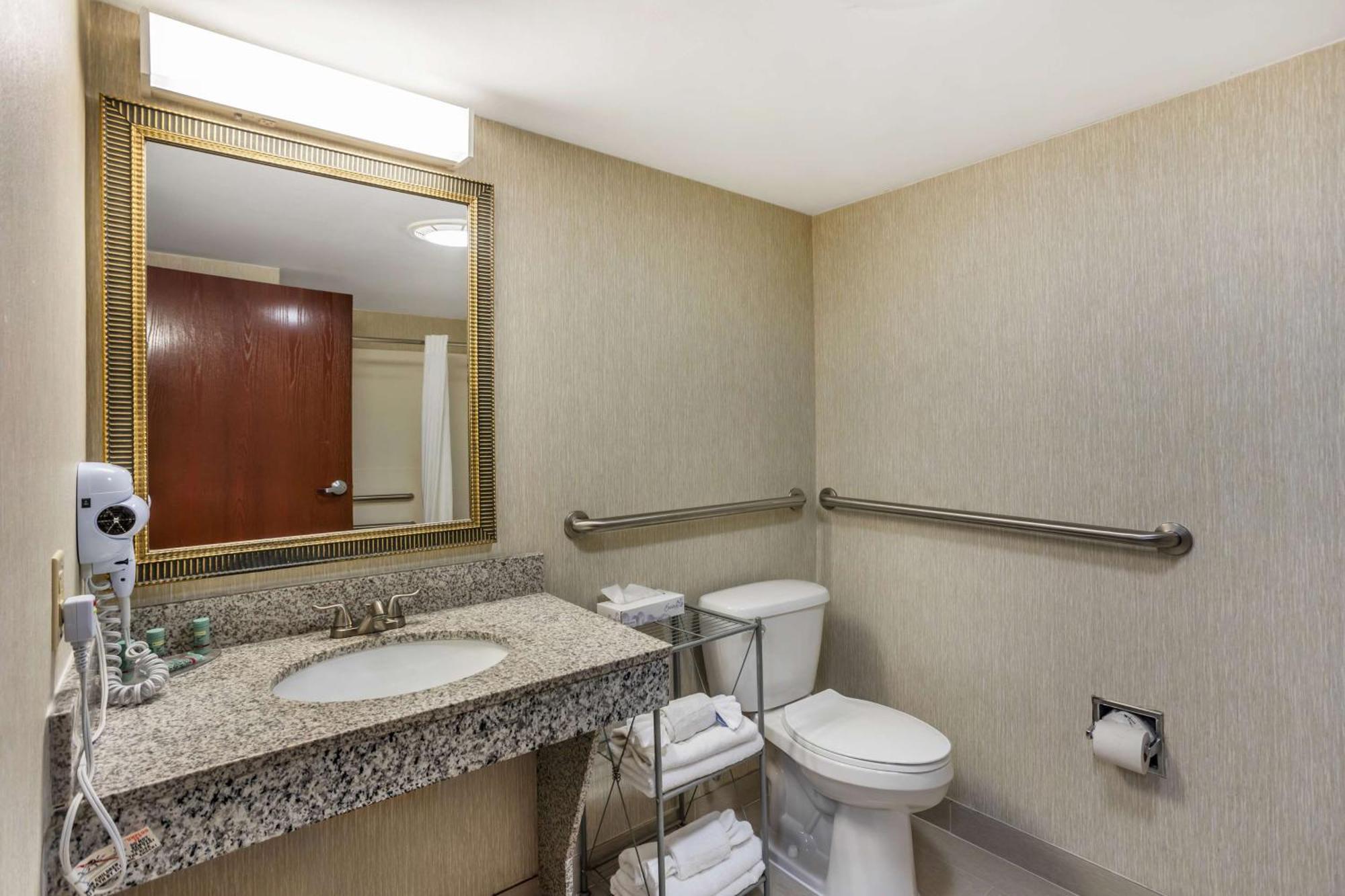 Best Western Danville Inn מראה חיצוני תמונה