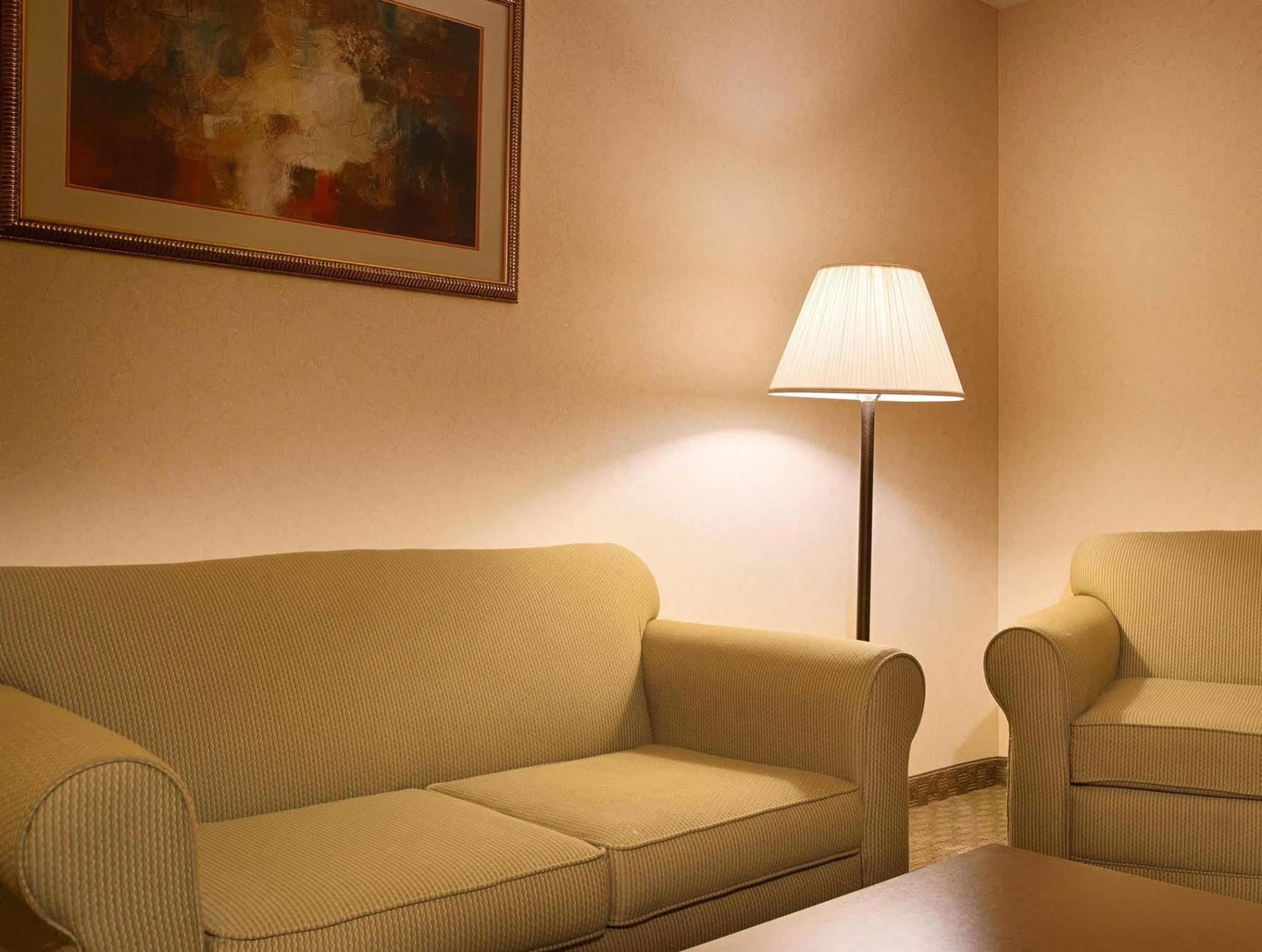 Best Western Danville Inn מראה חיצוני תמונה